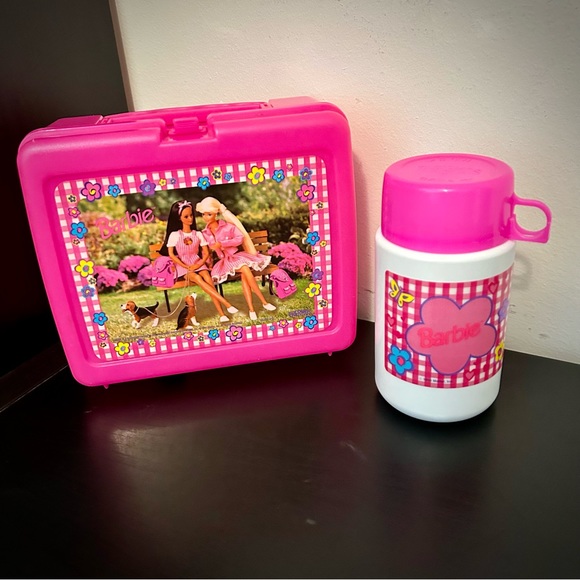 Barbie Handbags - Vintage 90s Barbie Lunchbox  w/ Thermos *EUC*
